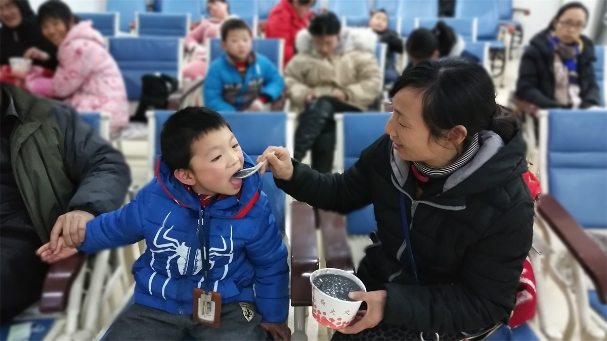 温暖 在0℃低温下沸腾